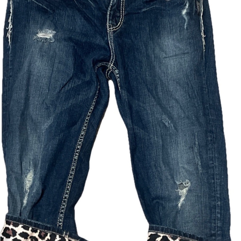 Aiko Blue Ankle Cropped Jeans with Distressed Details silver jeans co